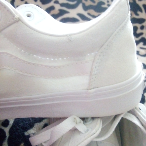 Vans Classic White Lace-Up Sneakers - Picture 7 of 12